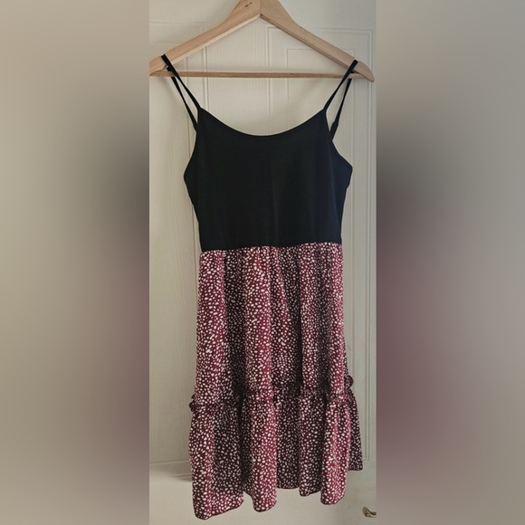 SHEIN Mixed Media Camisole Tiered Mini Dress Black|Maroon Dalmatian Polka Dot - Picture 2 of 4
